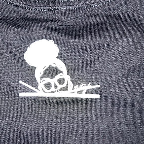 Brand New - Original E.Lize’ Design E.Lize’ T-Shirt - Picture 6 of 10